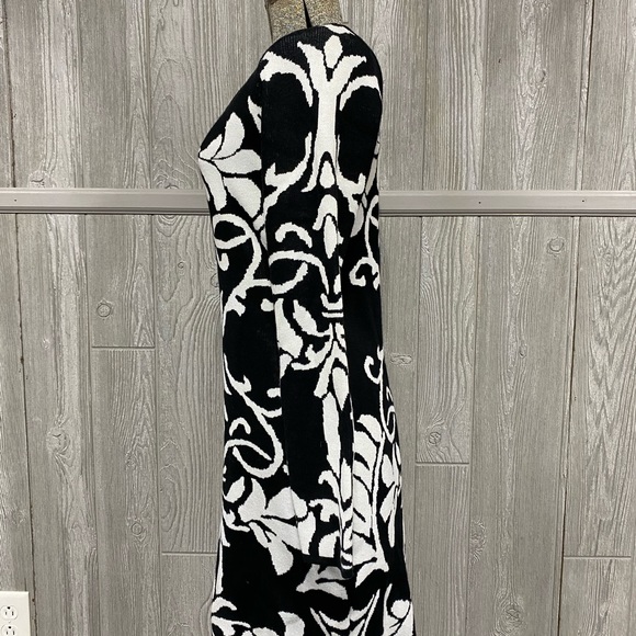Damask Print Black & White Sweater Dress Size L - Picture 4 of 7